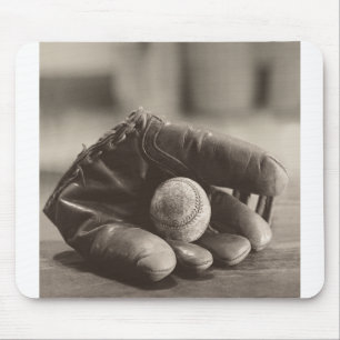 Ball MES01BWD1 in Mitt.tif Mousepad