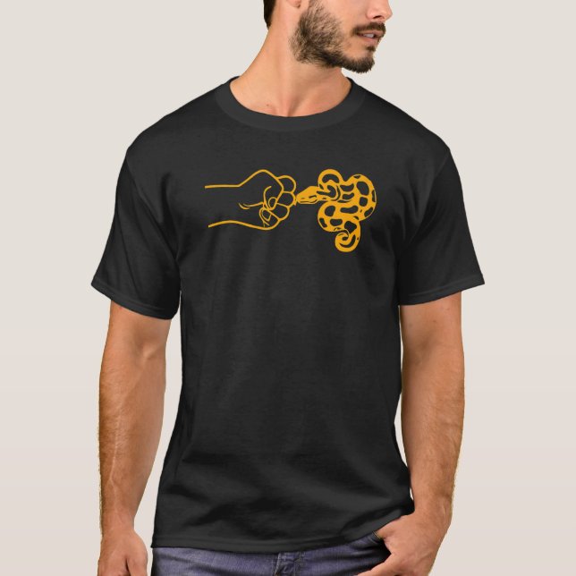 Ball Python und Hand 3 T-Shirt (Vorderseite)