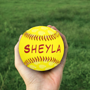 Balle De Softball Joli Motif De Coeur Jaune Mignon Nom