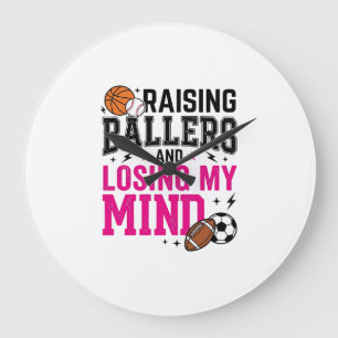 Baller-Trainerin Sport-Mama Vintage T-Shirt Design Große Wanduhr