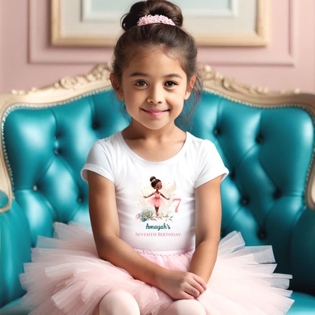 Ballerina Dark Skin Pink Aquamarin Floral Geburtst T-Shirt (Ballerina Dark Skin Pink Teal Floral Birthday Girl T-Shirt)