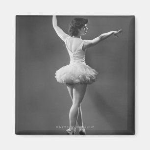Ballerina im Ballettröckchen Magnet