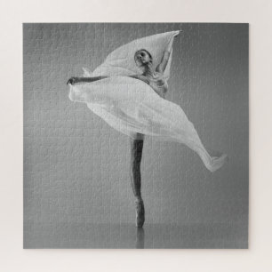 Ballerina Weiß: Schauspielerische Tanzabbildungen.