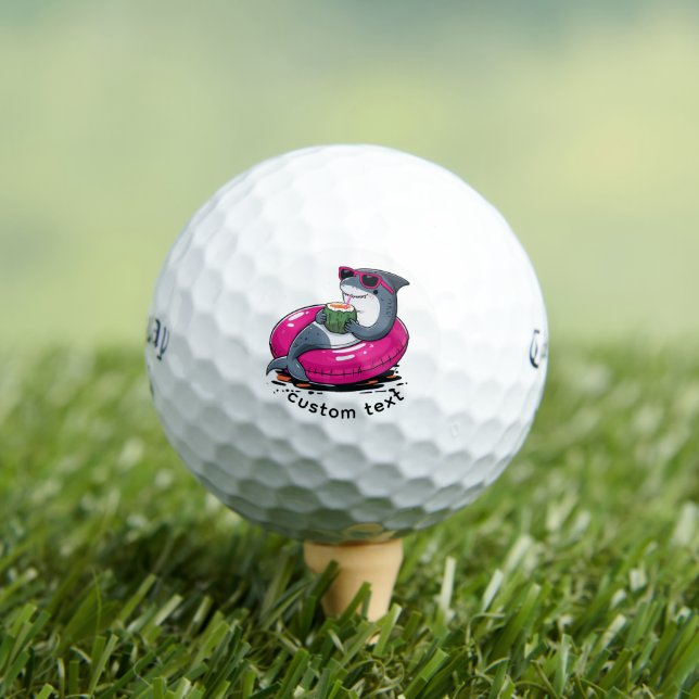 Balles De Golf Custom Shark Vacation Golf Ball Gift - Shark Lover (T-shirt Insitu)