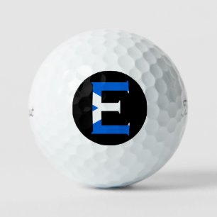 Balles De Golf E Monogramme superposé sur le drapeau écossais tpv