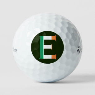Balles De Golf E Monogramme superposé sur le drapeau irlandais tm