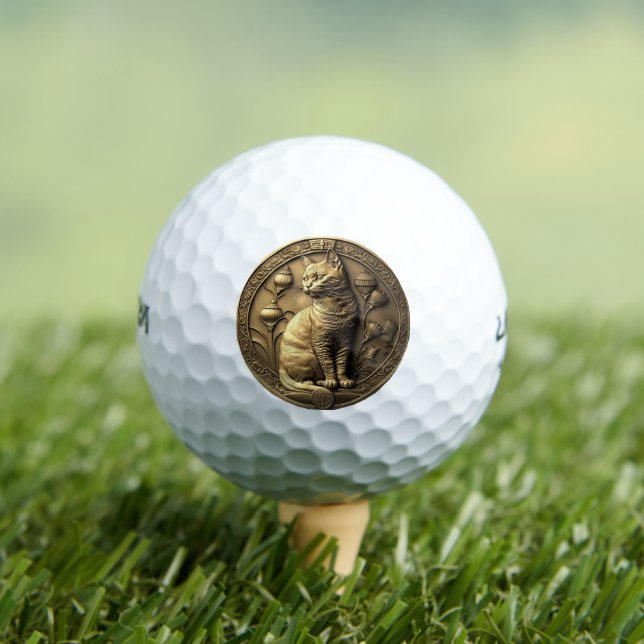 Balles De Golf Médaillon de chats assis en or (T-shirt Insitu)