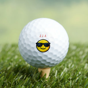 Balles De Golf Nom initial visage souriant amusant