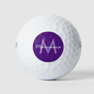 Balles De Golf Nom pourpre et monogramme moderne