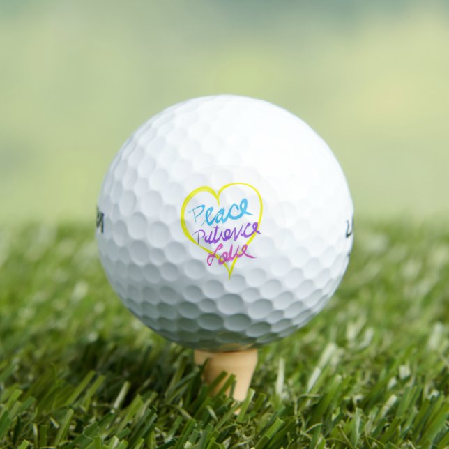 Balles De Golf Peace Love Patience Golf Balls (T-shirt Insitu)