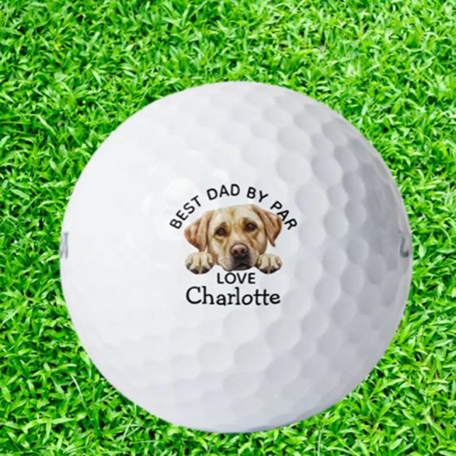 Balles De Golf Peeking Golden Labrador Puppy Thème (Add joy to your golf game with Peeking Golden Labrador Puppy theme golf balls—perfect for dog lovers)