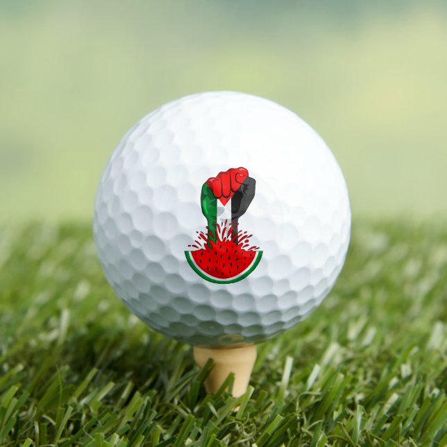 Balles De Golf Poing de résistance palestinienne sur Watermelon (T-shirt Insitu)
