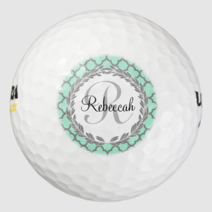 Balles De Golf Quatrefoil vert et gris Monogram Laurel