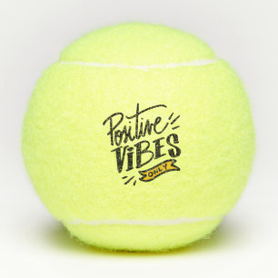 Balles De Tennis Citation inspirante. Vibes positives uniquement