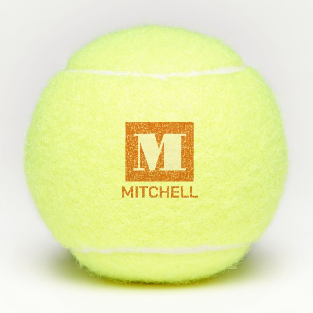 Balles De Tennis Monogramme personnalisé Orange Nom en gras initial (Devant)