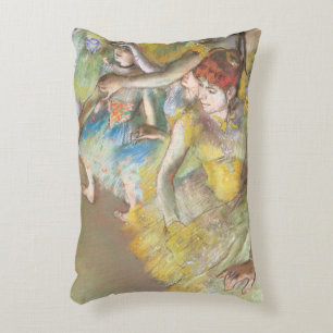 Balletttänzer auf der Bühne von Edgar Degas Dekokissen