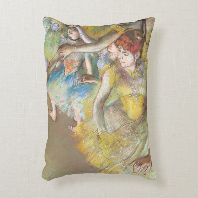Balletttänzer auf der Bühne von Edgar Degas Dekokissen (Vorderseite(Vertikal))