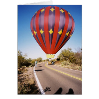 Ballon à air chaud sur la route