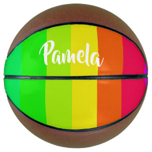 Ballon De Basket Lignes arc-en-ciel colorées