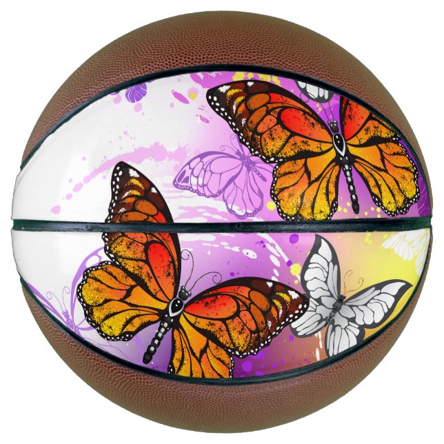 Ballon De Basket Papillons Monarque sur Arrière - plan pourpre (Devant)