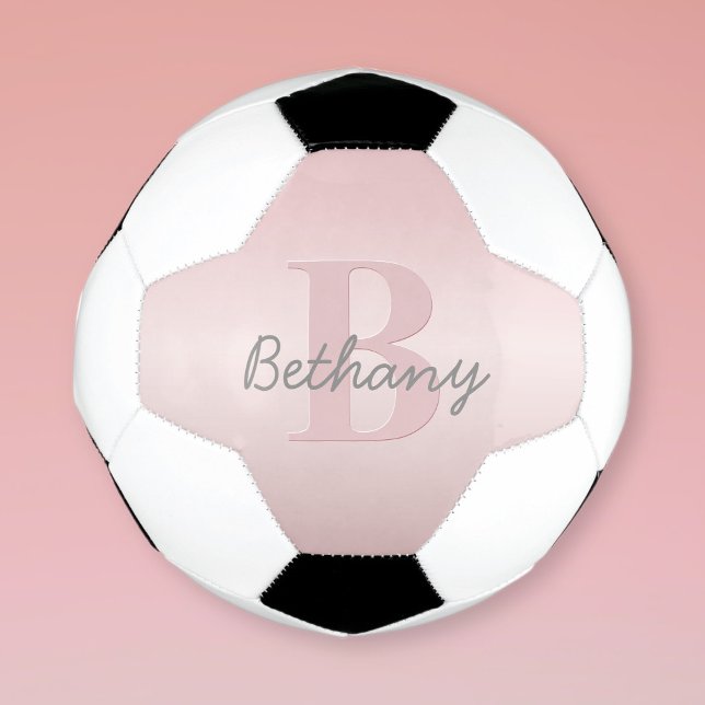 Ballon De Foot Joli Monogramme rose personnalisable et votre nom  (Créateur téléchargé)