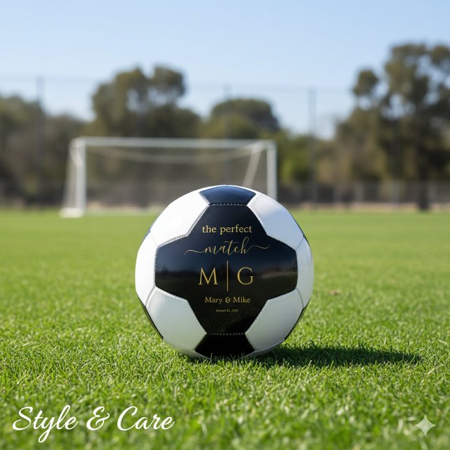 Ballon De Foot Perfect Match Monogrammed Couple Name Black (Perfect Match Monogrammed Couple Name Black Soccer Ball)