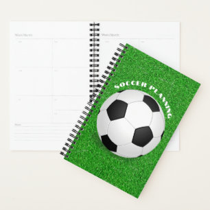 Ballon de football sur le terrain