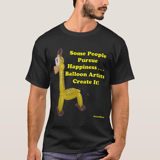 Ballon-Künstler stellen Glück-Ballon-Giraffe her T-Shirt (Vorderseite)