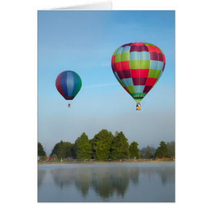 Ballons à air chaud au-dessus d'un lac, Nouvelle-Z
