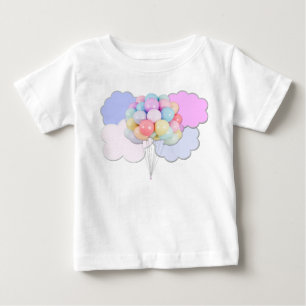 Balloons Pastel dans les nuages T-shirt bébé