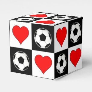 Ballotins Ballons de football et boîte-cadeau de coeurs pou
