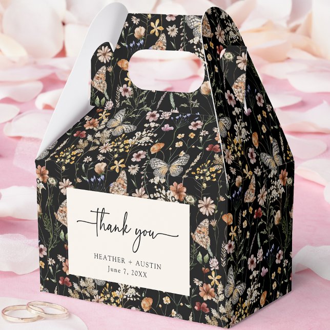 Ballotins Boho Floral noir boîte de mariage Favor (Black Floral Boho Wedding Favor Box with Butterflies by Painted Paperie
)