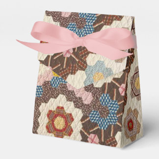 Ballotins Boîte de cadeau fausse matelassée