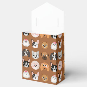 Ballotins Chiens mignons sur le brun