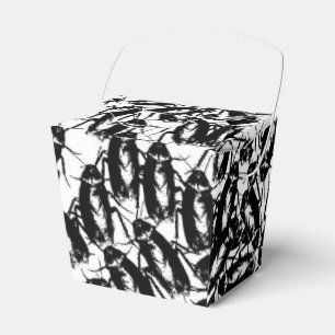 Ballotins Cockroach infesté