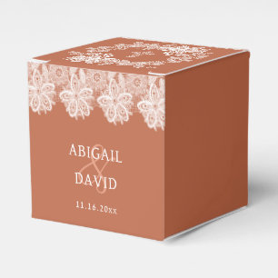 Ballotins Dentelle blanche sur Terracotta Cube Mariage Relig