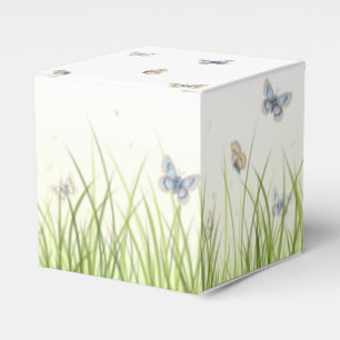 Ballotins Jolies papillons dans la faune du jardin Sunshine