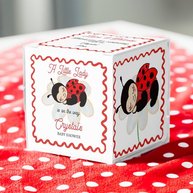 Ballotins Ladybug baby shower favorise la personnalisation (Ladybug baby shower favors personalized favor boxes cute sleeping on a daisy ladybug wavy border)