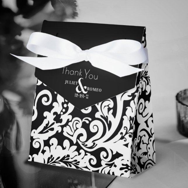 Ballotins Mariage damassé florale moderne noir blanc élégant (elegant black and white floral damask wedding gift bag)