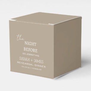 Ballotins Taupe Minimal la nuit avant le dîner de répétition