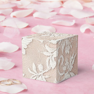 Ballotins Une conception de la série dentelle rose #14