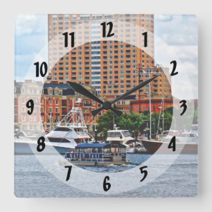 Baltimore MD - Inner Harbor Water Taxi Quadratische Wanduhr