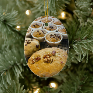 Bananen-Nuss-Brot Keramik Ornament