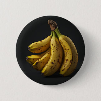 Bananenstapel auf einem reinen dunklen schwarzen H Button