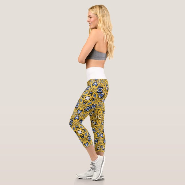 Band elf Kaleidoskop-Kunst siebzehn Capri Leggings (Links)
