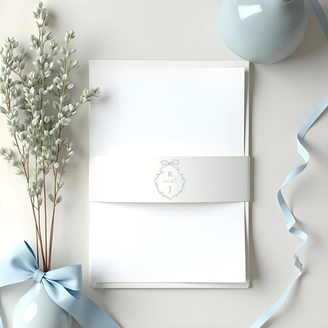 Bandeau De Faire-part Poignée Bleue Chic Bow & Poignon Monogram Crest (Chic Blue Hand Drawn Bow & Ribbon Monogram Crest Invitation Belly Band)