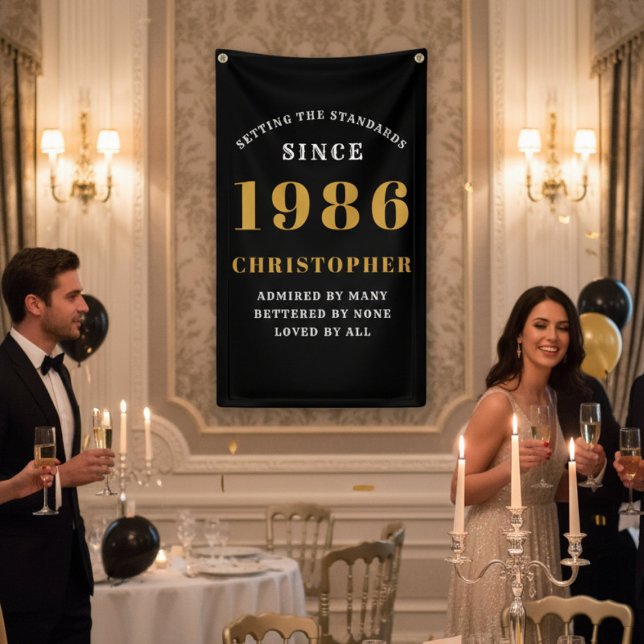 Banderoles 40th Birthday Born 1984 Ajouter Nom Black Gold (40th birthday banner in a ballroom.)