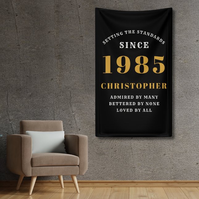 Banderoles 40th Birthday Born 1985 Ajouter Nom Black Gold (40th birthday wall banner in black and gold. Customize with name and year.)