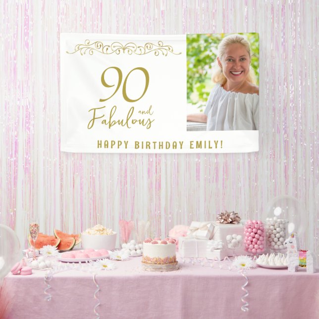 Banderoles 90 et fabuleux ornement d'or 90e anniversaire Phot (Fête)