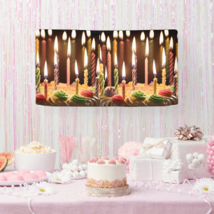 Banderoles Bougies D'Anniversaire Sur Un Gâteau D'Anniversair